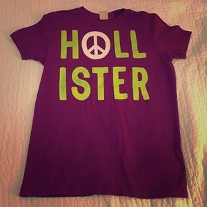 *BOGO* Hollister Maroon Adult T Shirt Peace Sign